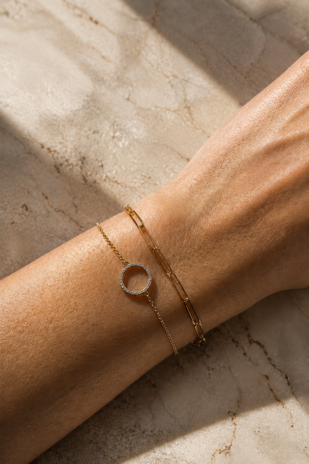 Diamond Open Circle Chain Bracelet
