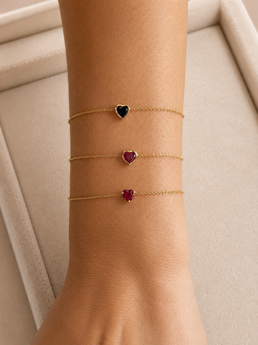 Heart-Shaped Blue Sapphire Bezel Chain Bracelet